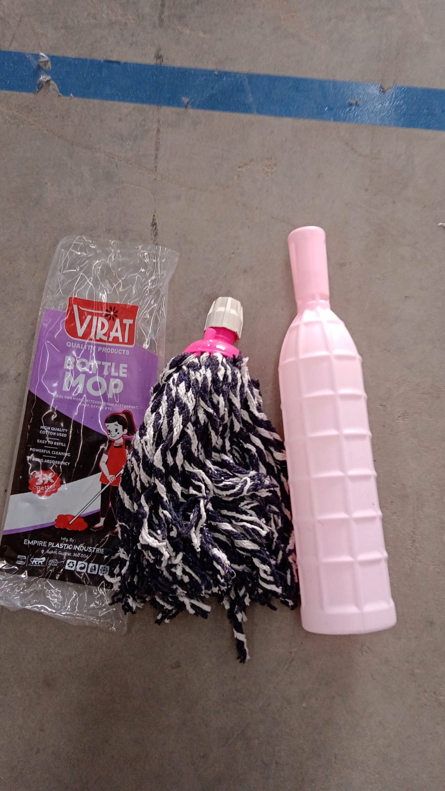 Heavy-Duty Floor Cleaning Bottle Mop Refill with Durable Plastic Bottle